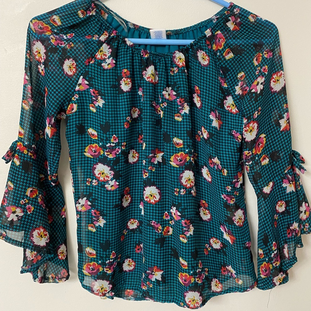 Arizona Kids Large Formal Floral Print Longsleeve